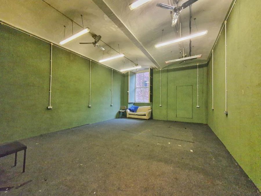 Room 13 :: Wellington House  image 3